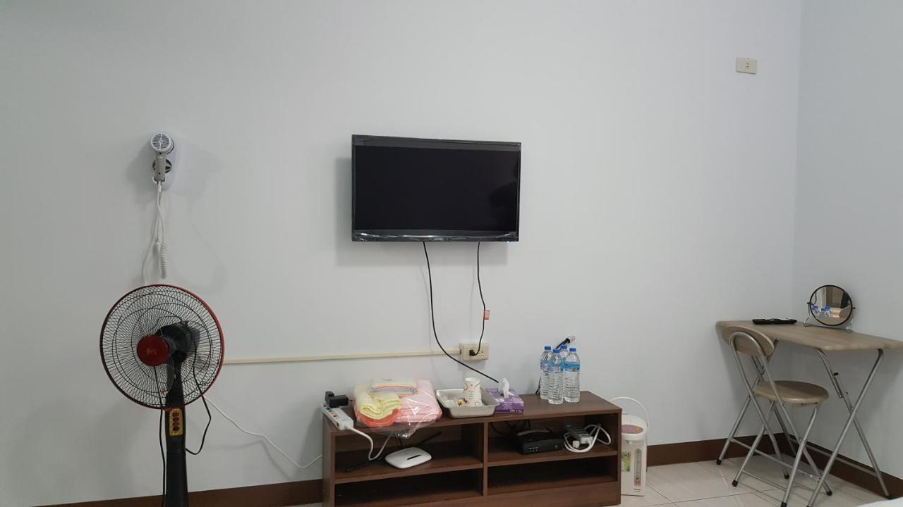 枋寮小象民宿 Fangliao Ngoại thất bức ảnh